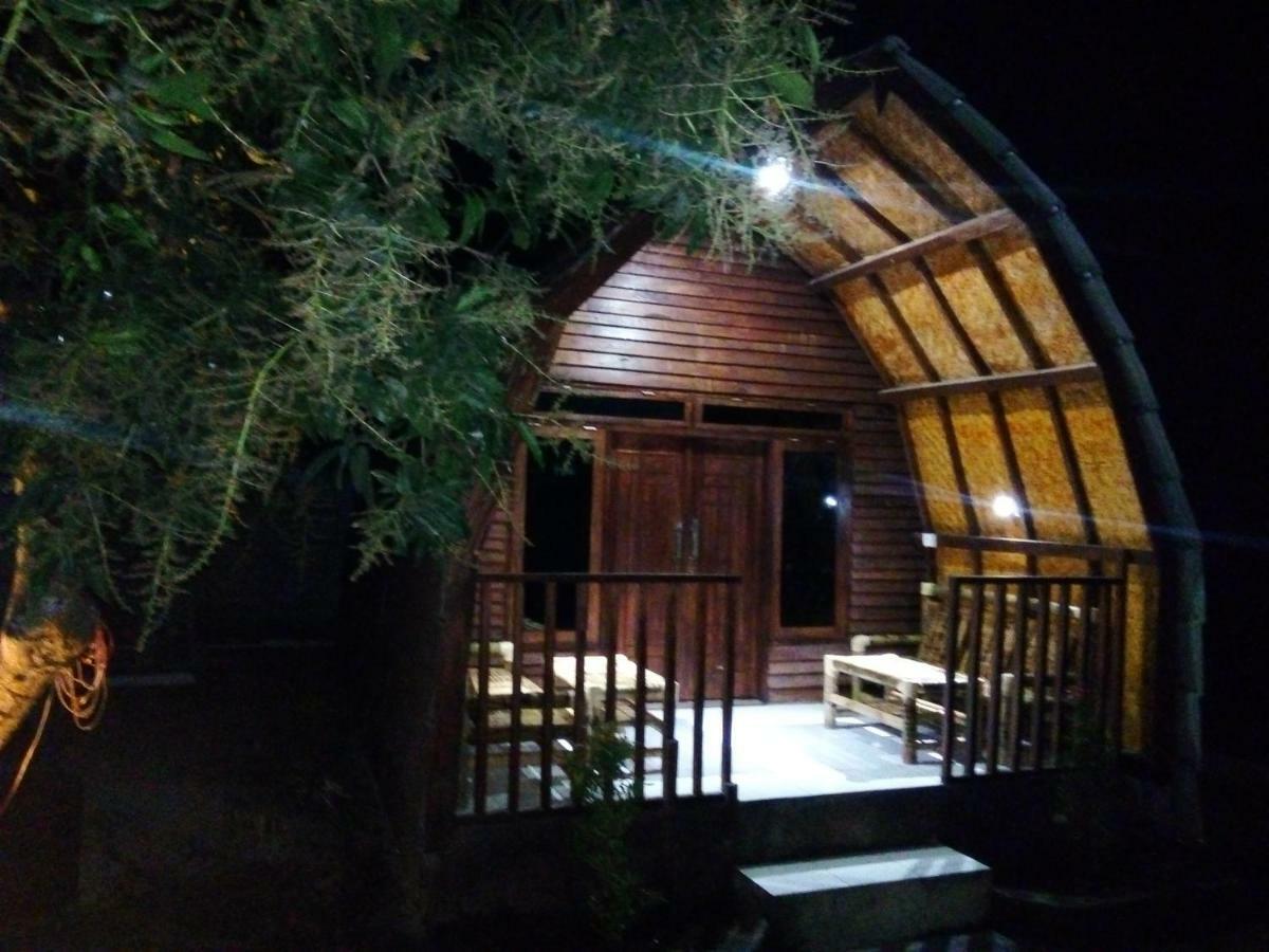 Bale Hostel Kuta  Exterior photo