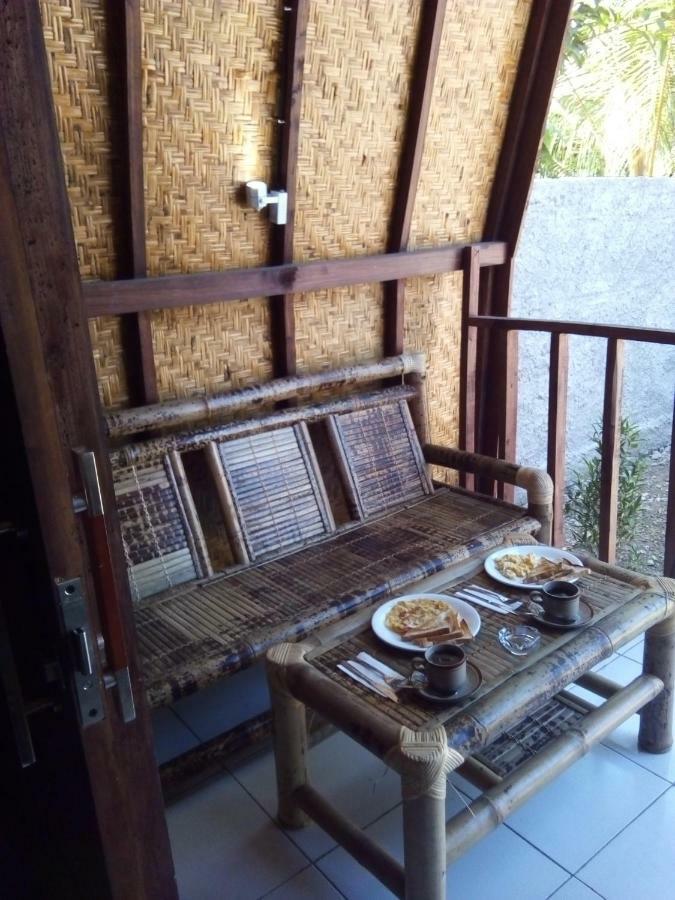 Bale Hostel Kuta  Exterior photo