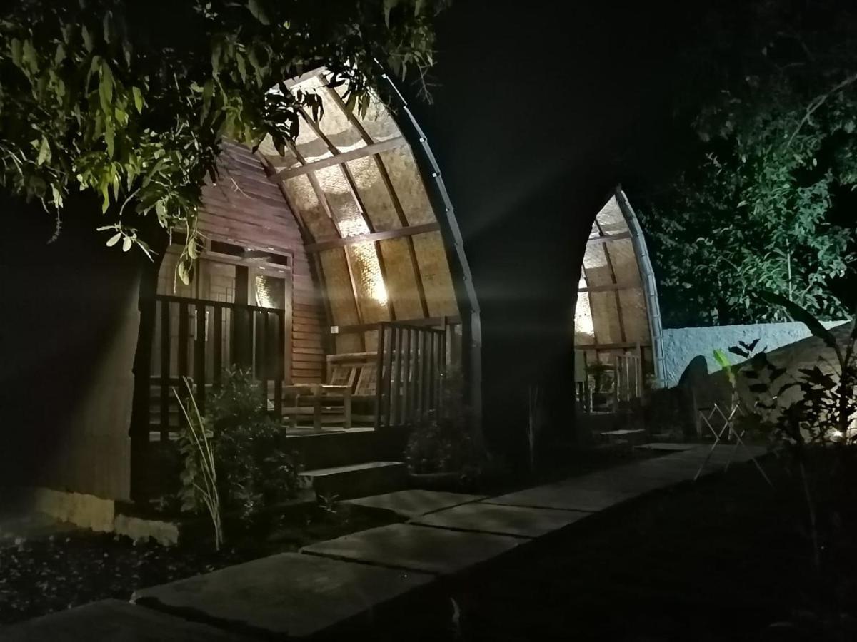 Bale Hostel Kuta  Exterior photo